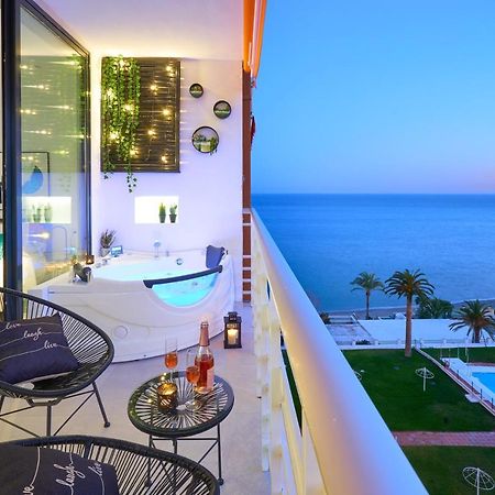 Suite Del Mar Luxury Apartment With Jacuzzi Torremolinos Exterior photo